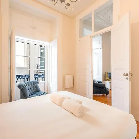 Classy Duplex In Historic Appartement Lissabon