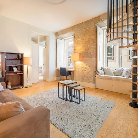 Lägenhet Classy Duplex In Historic