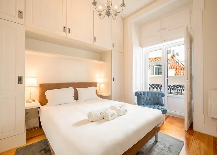 Classy Duplex In Historic Appartement *