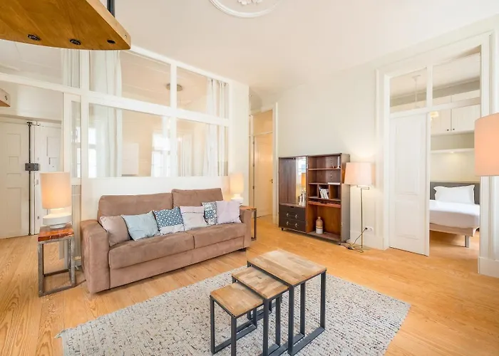 Classy Duplex In Historic Διαμέρισμα Lisboa