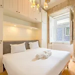 Апартаменты Classy Duplex In Historic *